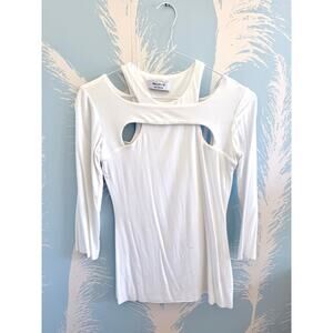 Bailey 44 Reboot Top Small